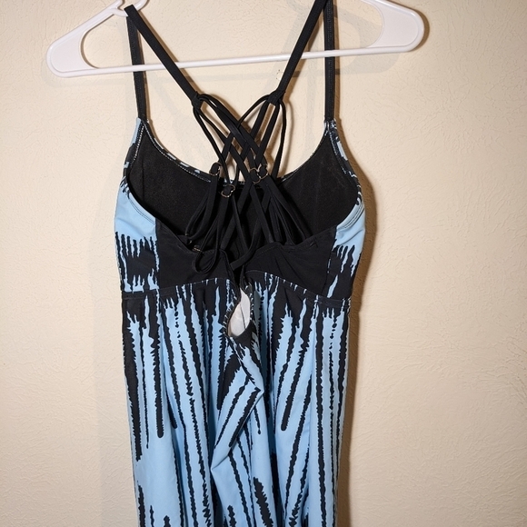 Tankini top bundle - Picture 12 of 16